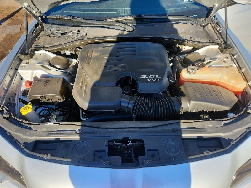 45642736 :رقم المزاد ، 2C3CCABGXPH537568 vin ، 2023 Chrysler 300 مزاد بيع