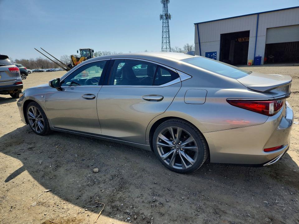 48222886 :رقم المزاد ، 58ABZ1B11KU008327 vin ، 2019 Lexus Es 350 مزاد بيع