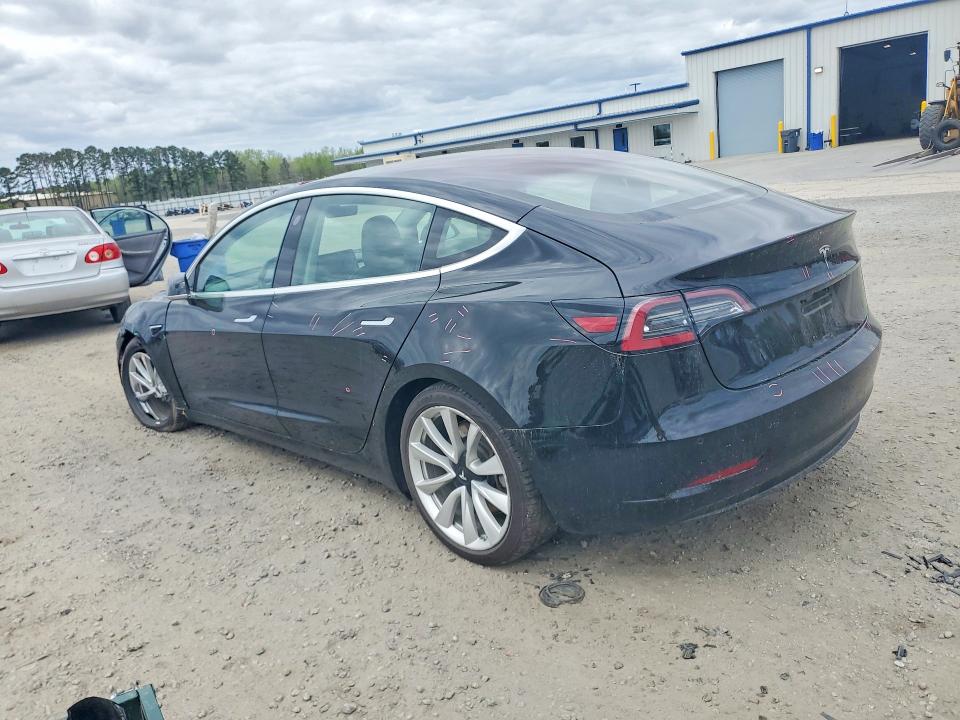 2018 Tesla Model 3 მანქანა იყიდება აუქციონზე, vin: 5YJ3E1EA1JF176290, აუქციონის ნომერი: 47229336