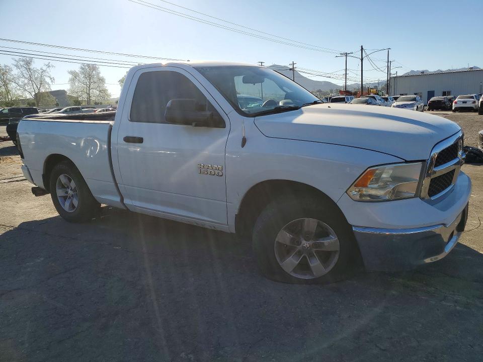 45623026 :رقم المزاد ، 3C6JR6AGXGG331383 vin ، 2016 Ram Trucks 1500 مزاد بيع