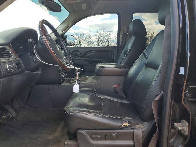 46282316 :رقم المزاد ، 1GKS2MEF9CR231202 vin ، 2012 Gmc Yukon Xl مزاد بيع