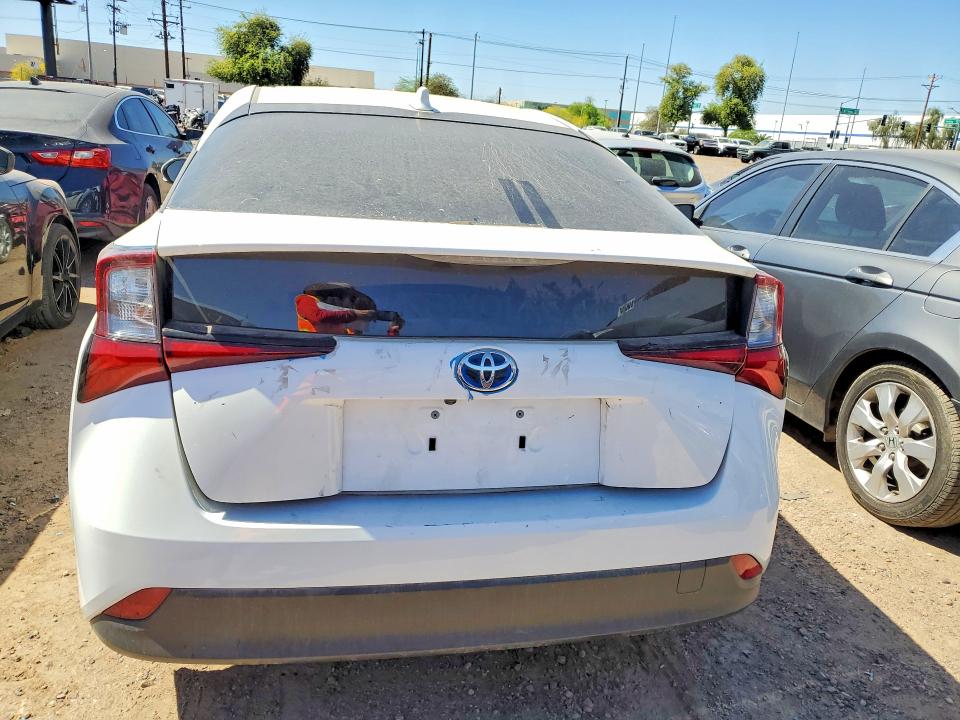77303625 :رقم المزاد ، JTDKAMFU5M3151640 vin ، 2021 Toyota Prius مزاد بيع