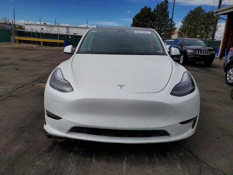 2024 Tesla Model Y მანქანა იყიდება აუქციონზე, vin: 7SAYGAEE6RF191837, აუქციონის ნომერი: 46175076