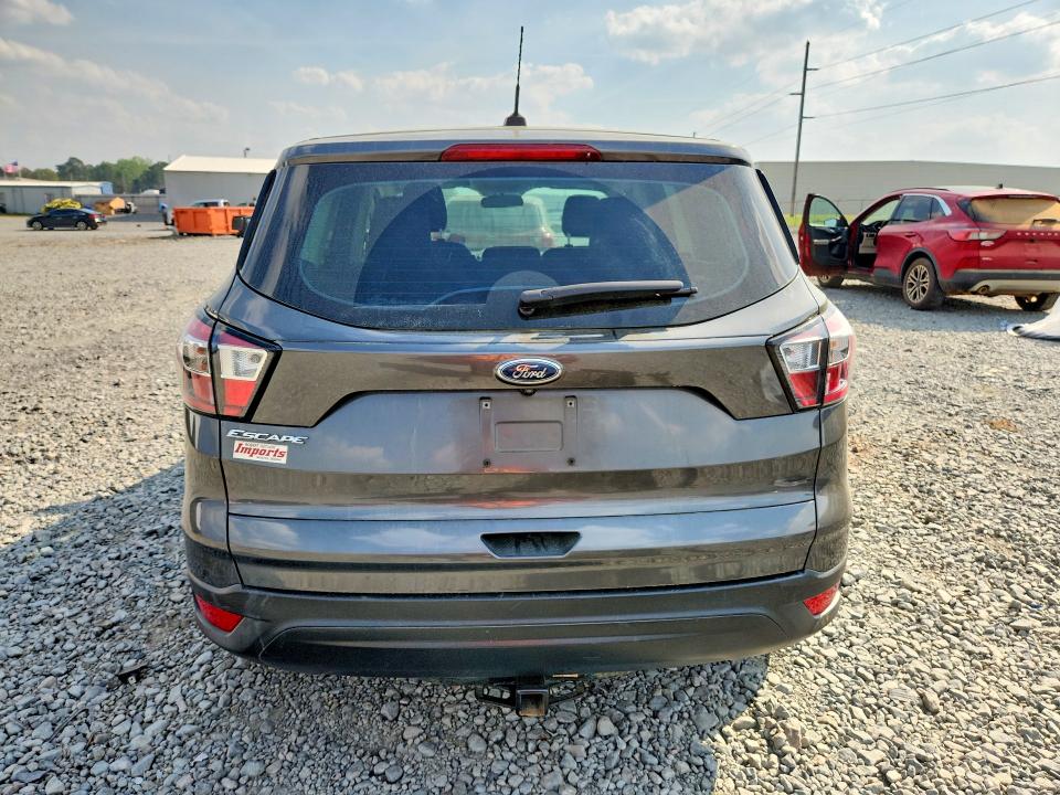 41700096 :رقم المزاد ، 1FMCU0F79JUA16452 vin ، 2018 Ford Escape مزاد بيع