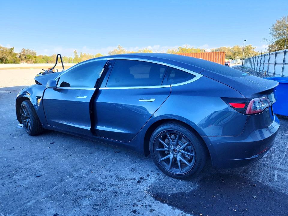 Продажа на аукционе авто 2019 Tesla Model 3, vin: 5YJ3E1EA5KF308095, номер лота: 79629975