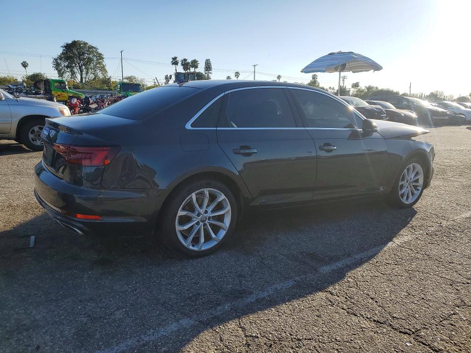 41902836 :رقم المزاد ، WAUHMAF40KA107714 vin ، 2019 Audi A4 مزاد بيع