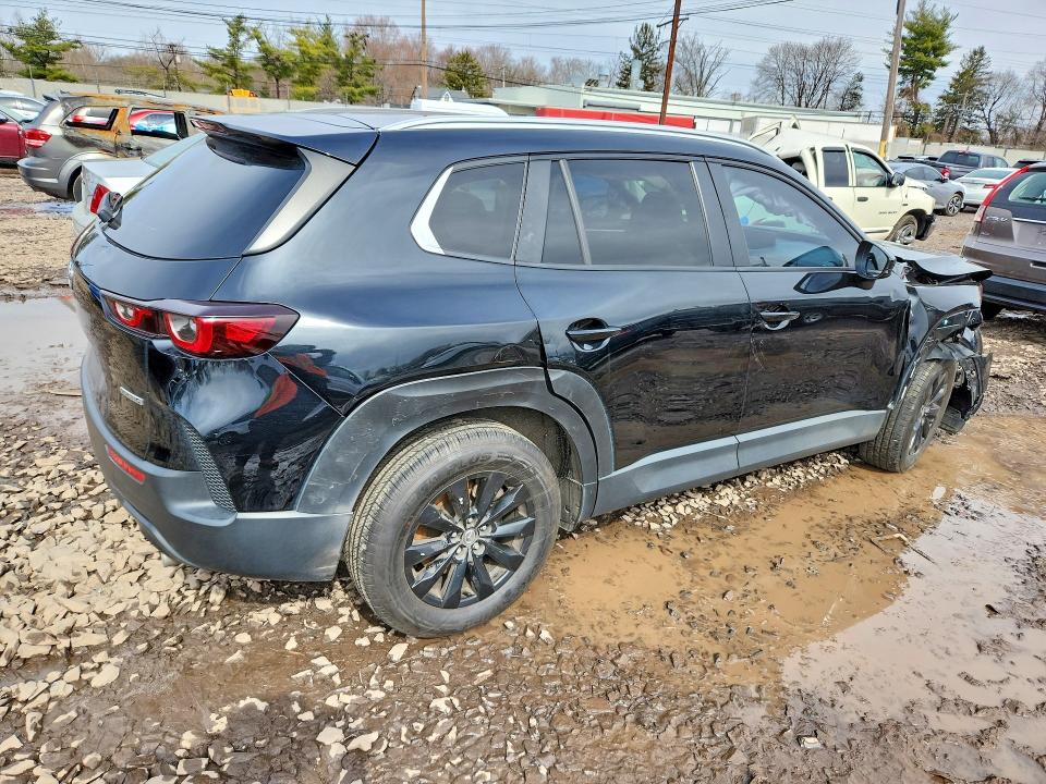 46653976 :رقم المزاد ، 7MMVABCM1PN130024 vin ، 2023 Mazda Cx-50 مزاد بيع
