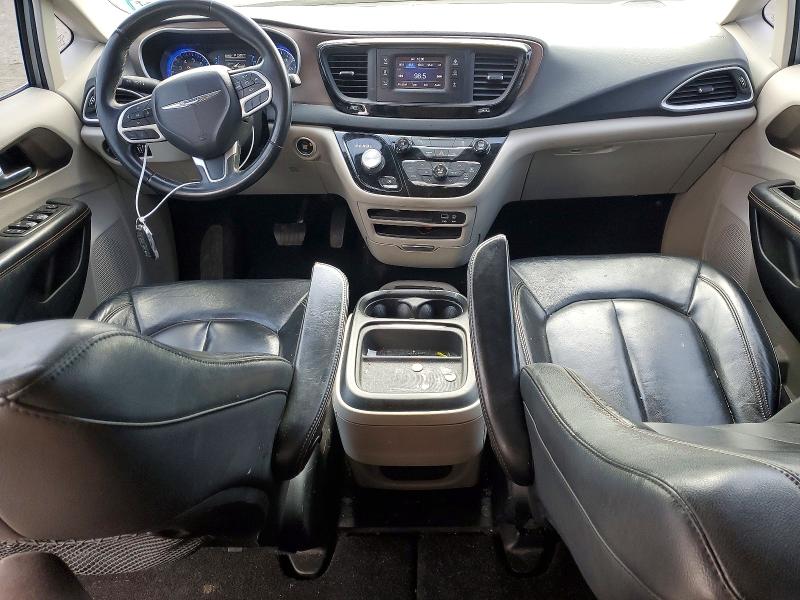 Продаж на аукціоні авто 2017 Chrysler Pacifica, vin: 2C4RC1BG8HR511889, номер лоту: 47416796