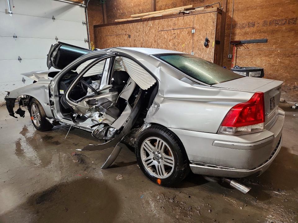 2005 Volvo S60 მანქანა იყიდება აუქციონზე, vin: YV1RS592852478286, აუქციონის ნომერი: 79971185