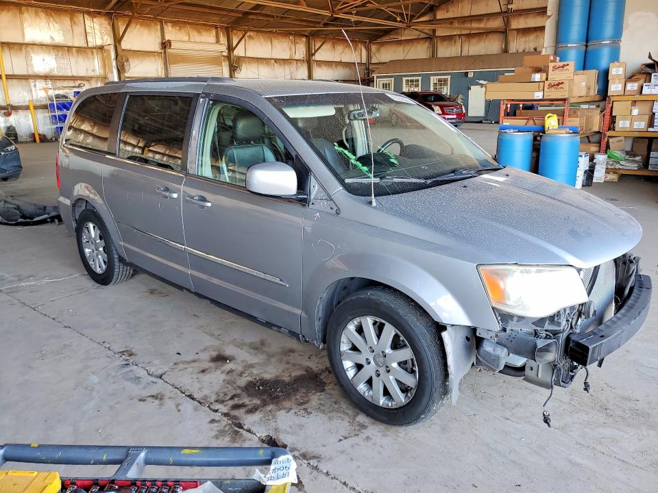 42039526 :رقم المزاد ، 2C4RC1BGXER326934 vin ، 2014 Chrysler Town & Country مزاد بيع