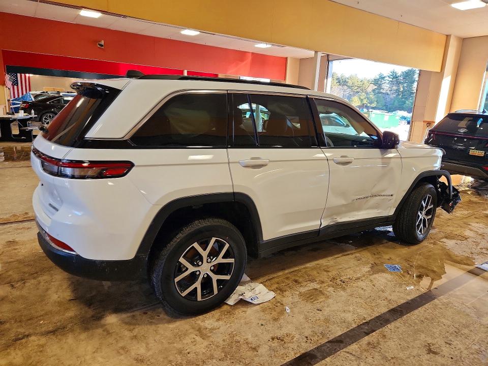 Продажа на аукционе авто 2025 Jeep Grand Cherokee, vin: 1C4RJHBG5S8781504, номер лота: 79218095