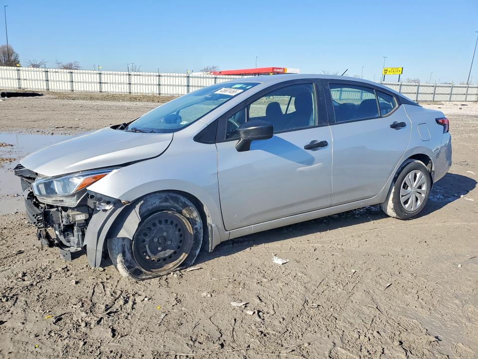 45601466 :رقم المزاد ، 3N1CN8DV3ML816179 vin ، 2021 Nissan Versa مزاد بيع