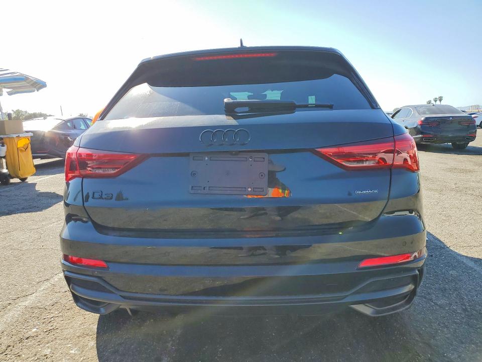 Продаж на аукціоні авто 2022 Audi Q3, vin: WA1EECF38N1127570, номер лоту: 45652046