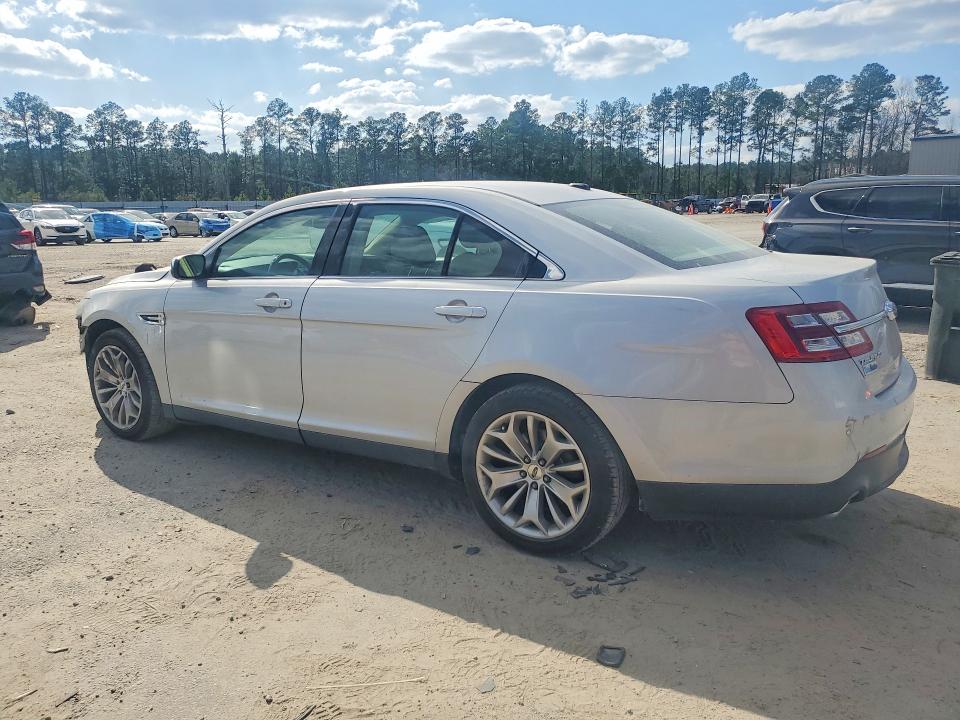 Продажа на аукционе авто 2018 Ford Taurus, vin: 1FAHP2F81JG130326, номер лота: 79694405