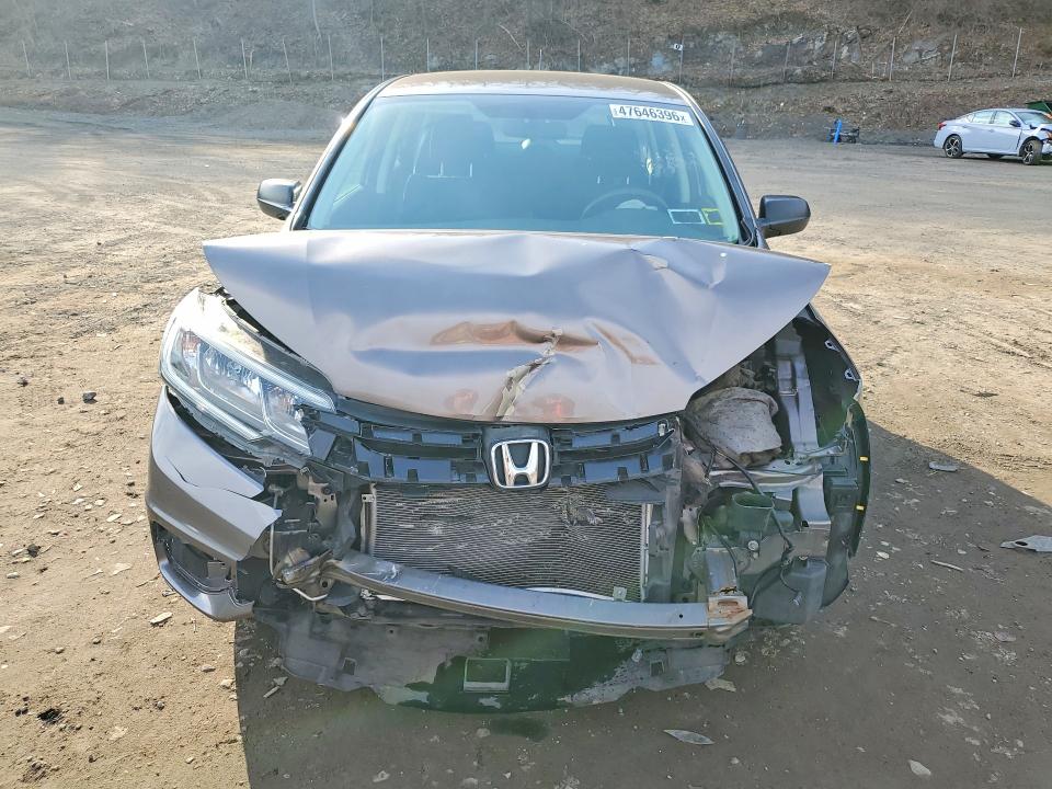 2015 Honda Cr-v მანქანა იყიდება აუქციონზე, vin: 5J6RM4H38FL132166, აუქციონის ნომერი: 47646396