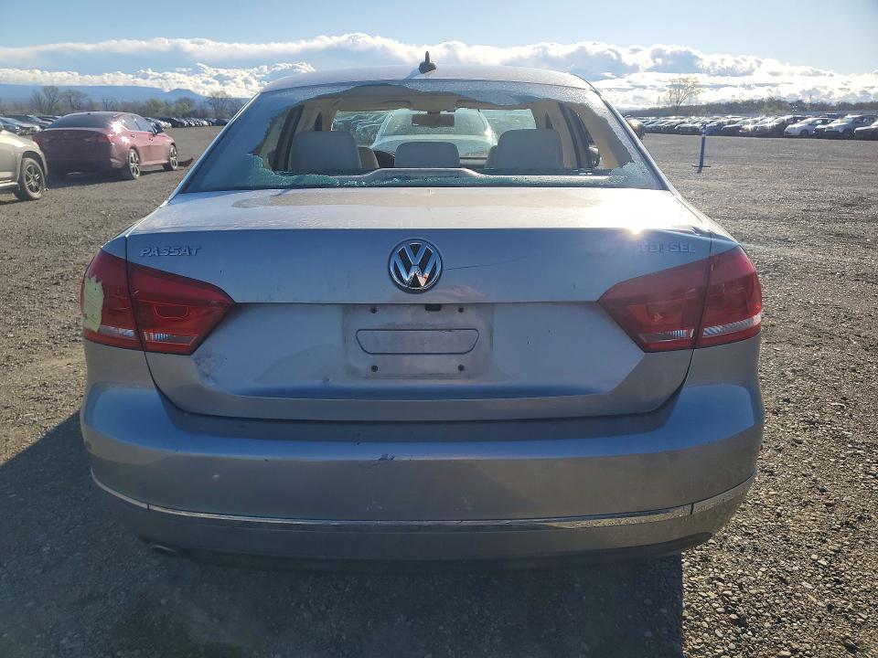 Продаж на аукціоні авто 2013 Volkswagen Passat, vin: 1VWCN7A34DC110678, номер лоту: 79037745