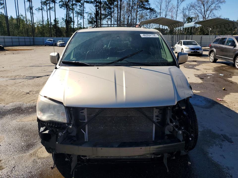2014 Chrysler Town & Country მანქანა იყიდება აუქციონზე, vin: 2C4RC1BG1ER316650, აუქციონის ნომერი: 46264136