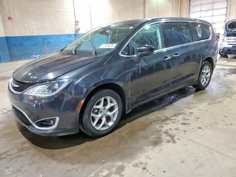 Продаж на аукціоні авто 2018 Chrysler Pacifica, vin: 2C4RC1FG6JR125987, номер лоту: 47938536
