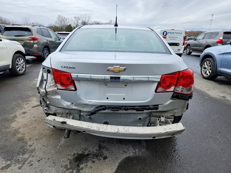 2013 Chevrolet Cruze მანქანა იყიდება აუქციონზე, vin: 1G1PA5SG5D7116934, აუქციონის ნომერი: 47608236