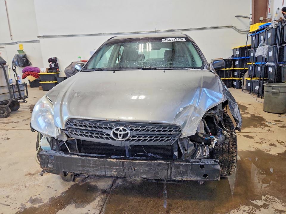 45811316 :رقم المزاد ، 2T1KR32E38C714215 vin ، 2008 Toyota Matrix مزاد بيع