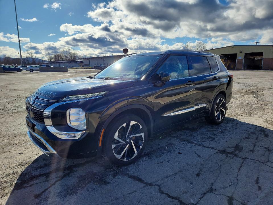 Продаж на аукціоні авто 2022 Mitsubishi Outlander, vin: JA4J4VA89NZ040309, номер лоту: 46285816