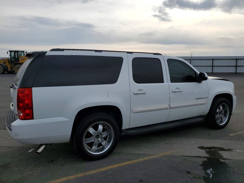 Продажа на аукционе авто 2008 Gmc Yukon Xl, vin: 1GKFC16J08J193946, номер лота: 47997066