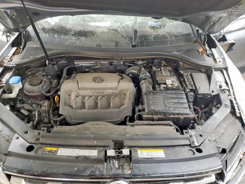 47217436 :رقم المزاد ، 3VV0B7AX0MM112350 vin ، 2021 Volkswagen Tiguan مزاد بيع