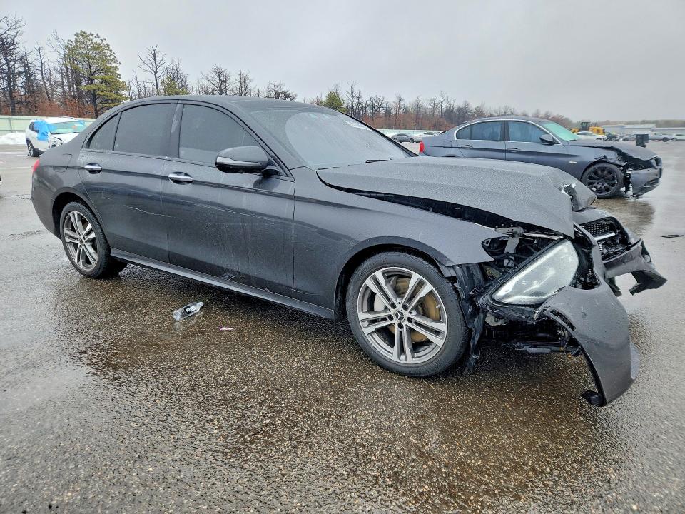 Продаж на аукціоні авто 2021 Mercedes-benz E, vin: W1KZF8EBXMA921694, номер лоту: 79130145