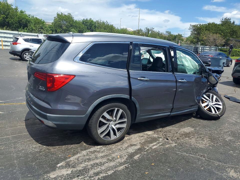 Продаж на аукціоні авто 2017 Honda Pilot, vin: 5FNYF6H03HB092369, номер лоту: 46616556