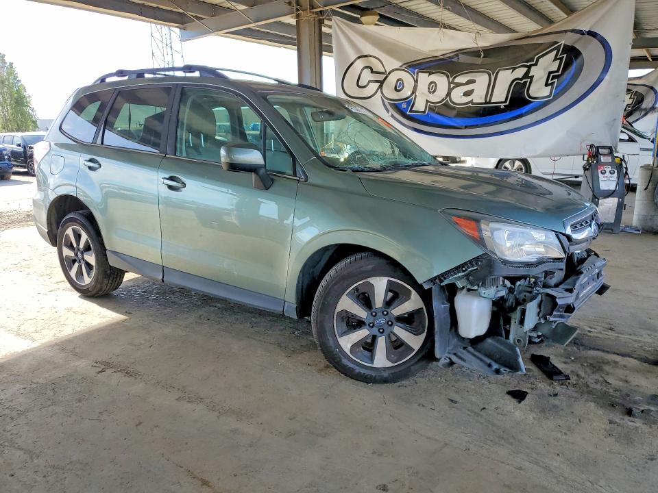 Auction sale of the 2018 Subaru Forester, vin: JF2SJAJC4JH611352, lot number: 47385116