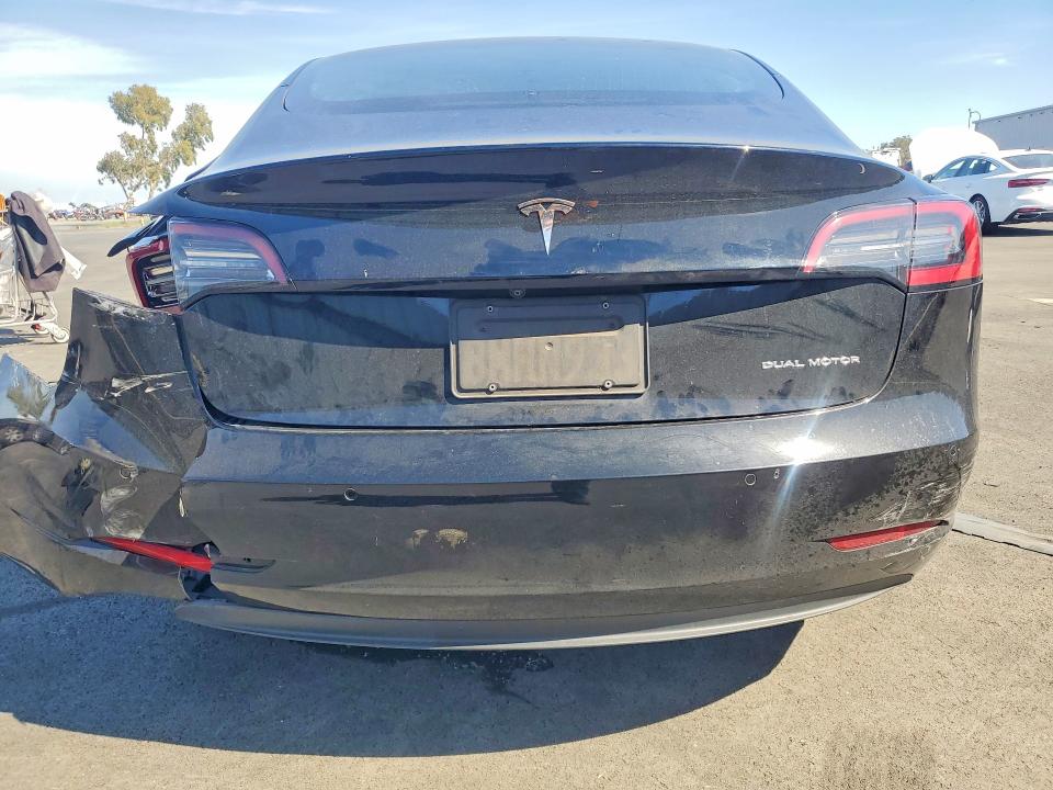 Продажа на аукционе авто 2019 Tesla Model 3, vin: 5YJ3E1EB1KF543120, номер лота: 45490566