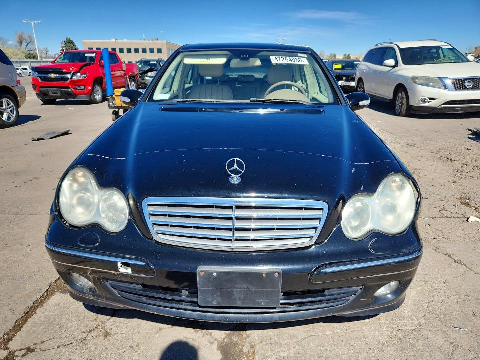 47284086 :رقم المزاد ، WDBRF54H27F875508 vin ، 2007 Mercedes-benz C مزاد بيع