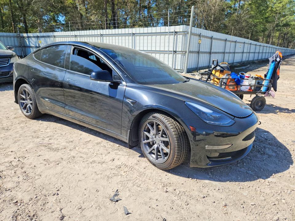 Продажа на аукционе авто 2022 Tesla Model 3, vin: 5YJ3E1EBXNF212220, номер лота: 79347795