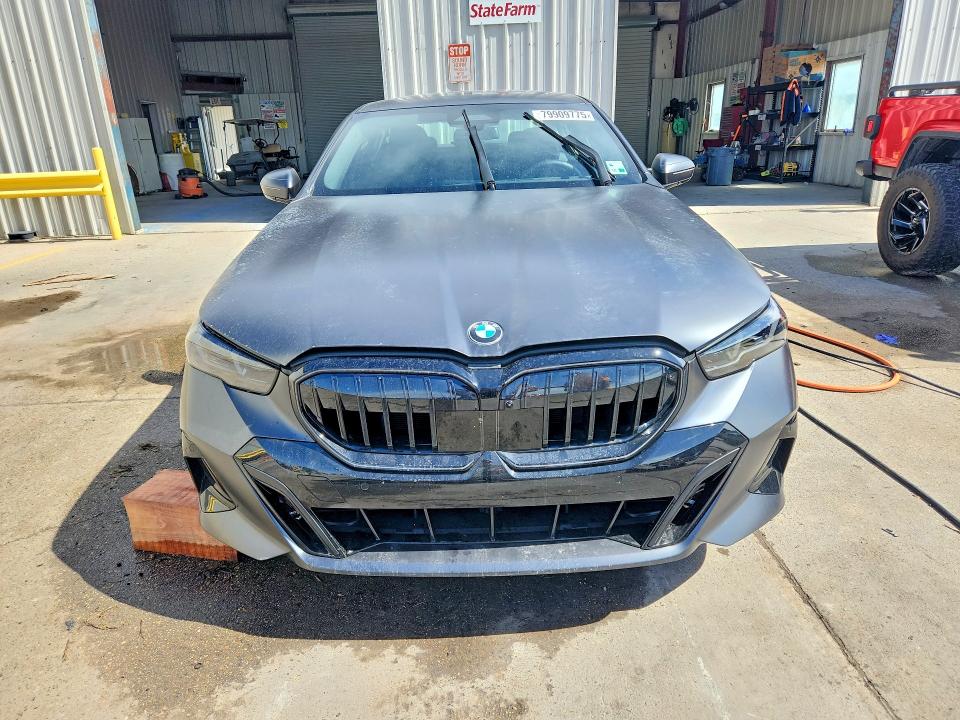 79909775 :رقم المزاد ، WBA43FJ07TCV97108 vin ، 2026 Bmw 530 مزاد بيع