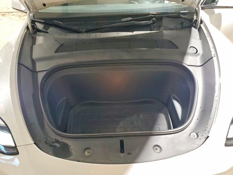 2022 Tesla Model Y მანქანა იყიდება აუქციონზე, vin: 7SAYGDEE9NA010335, აუქციონის ნომერი: 46565746