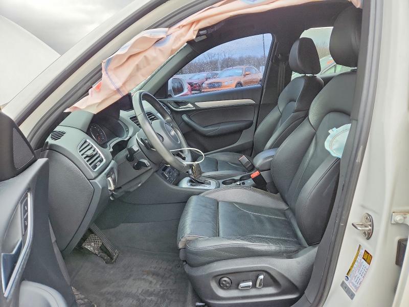 46004796 :رقم المزاد ، WA1BCCFS0JR007600 vin ، 2018 Audi Q3 مزاد بيع