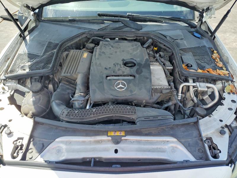 45952456 :رقم المزاد ، WDDWJ4KB6HF388850 vin ، 2017 Mercedes-benz C مزاد بيع