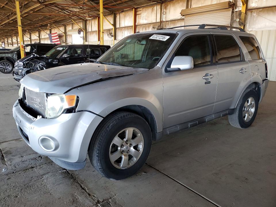 2011 Ford Escape მანქანა იყიდება აუქციონზე, vin: 1FMCU0EG9BKA16823, აუქციონის ნომერი: 47327236