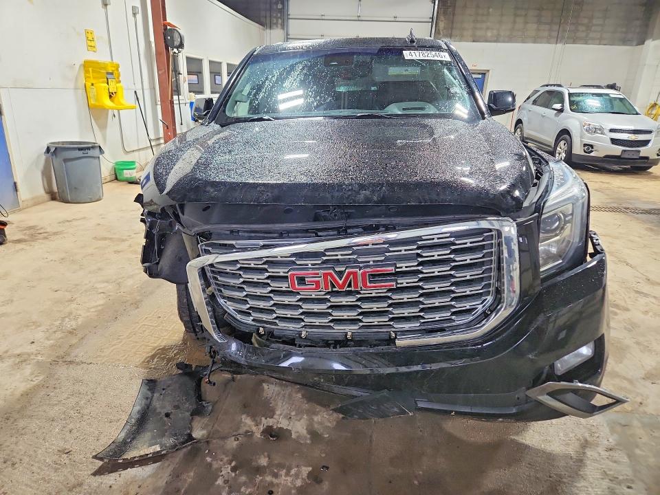 Продаж на аукціоні авто 2018 Gmc Yukon Xl, vin: 1GKS2HKJ2JR235153, номер лоту: 41782546