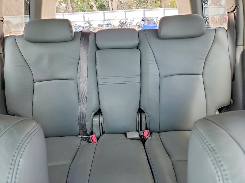 79599665 :رقم المزاد ، JTEGD21A750119933 vin ، 2005 Toyota Highlander مزاد بيع