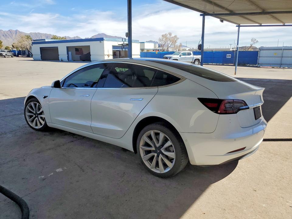 2019 Tesla Model 3 მანქანა იყიდება აუქციონზე, vin: 5YJ3E1EB5KF512341, აუქციონის ნომერი: 46705276
