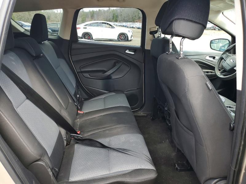 47496256 :رقم المزاد ، 1FMCU9GD0HUA73335 vin ، 2017 Ford Escape مزاد بيع