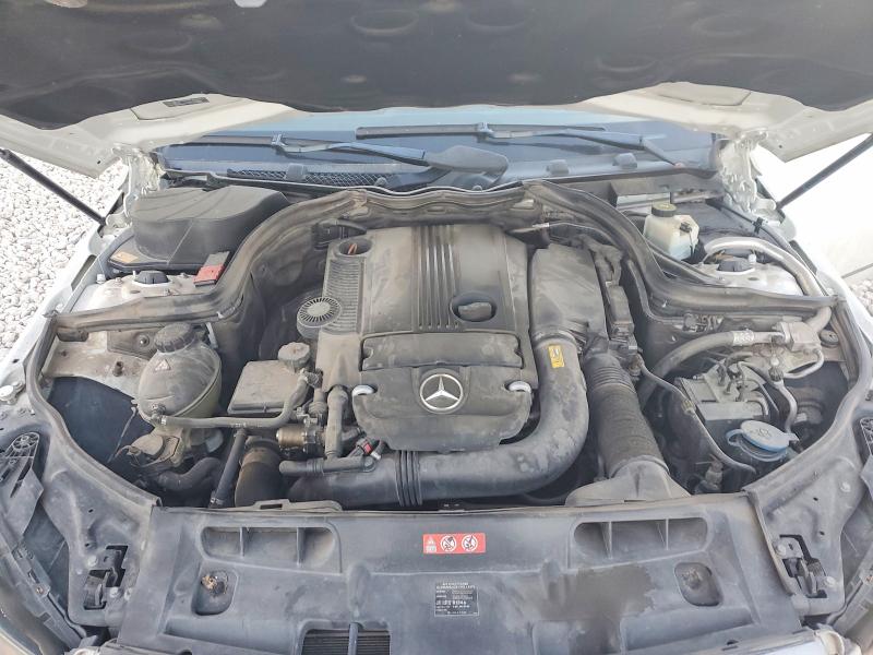 Продажа на аукционе авто 2013 Mercedes-benz C, vin: WDDGF4HB6DR263546, номер лота: 46395076