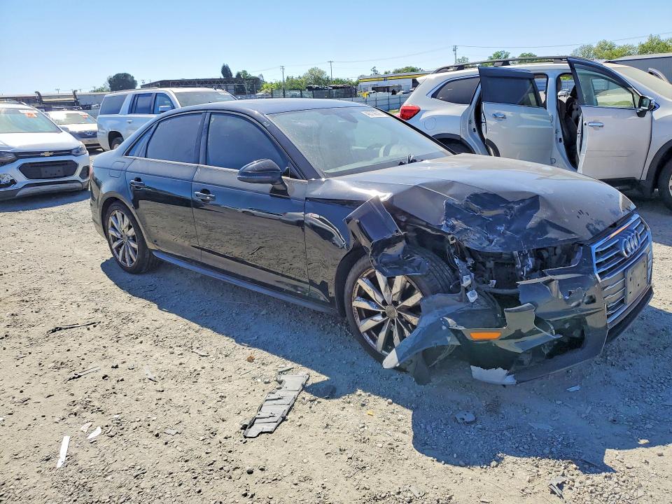 Продажа на аукционе авто 2018 Audi A4, vin: WAUKMAF42JA019641, номер лота: 46738536