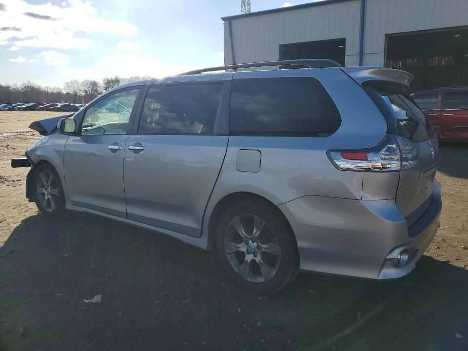 46295656 :رقم المزاد ، 5TDXK3DC0ES519553 vin ، 2014 Toyota Sienna مزاد بيع