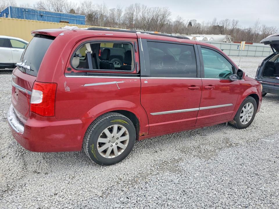 46485656 :رقم المزاد ، 2C4RC1BG5CR387749 vin ، 2012 Chrysler Town & Country مزاد بيع