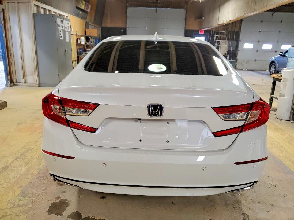 2022 Honda Accord მანქანა იყიდება აუქციონზე, vin: 1HGCV3F93NA000969, აუქციონის ნომერი: 46472246