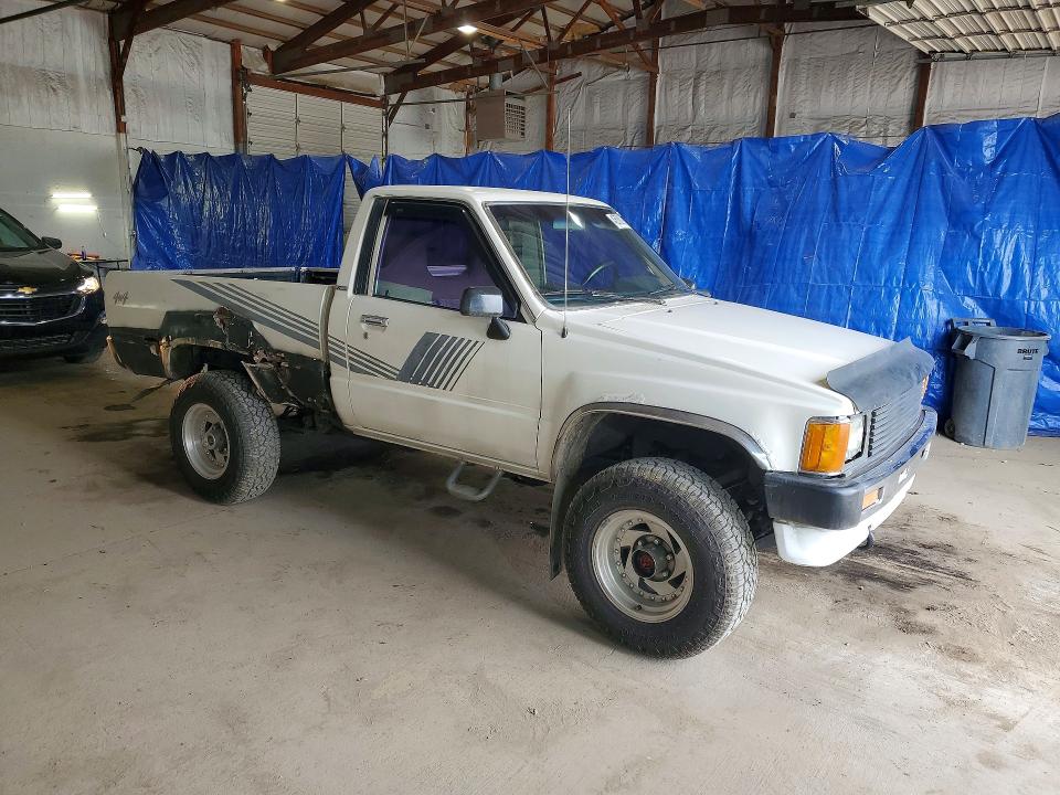 Продажа на аукционе авто 1987 Toyota Pickup, vin: JT4RN63R8H0178188, номер лота: 45760916