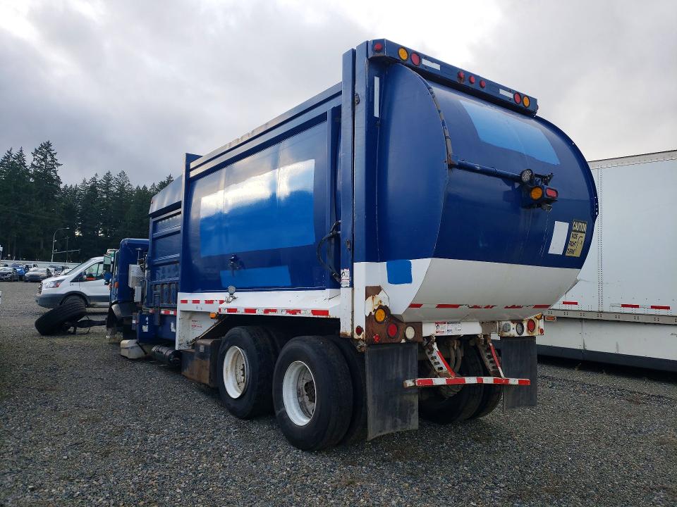 74080125 :رقم المزاد ، 3BPZL00X4BF117807 vin ، 2011 Peterbilt 320 مزاد بيع