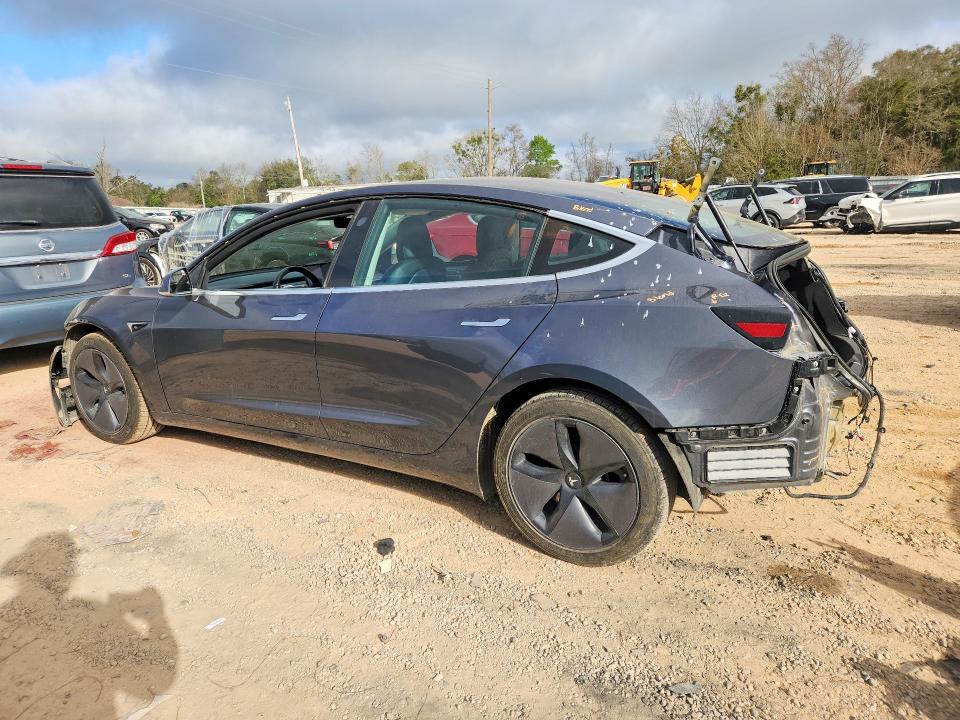 79786075 :رقم المزاد ، 5YJ3E1EA6KF313550 vin ، 2019 Tesla Model 3 مزاد بيع